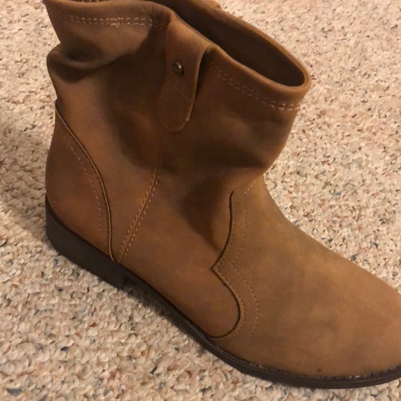 Booties - Picture 3 of 3